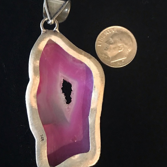 Solar Quartz Pendant 🤍 - Picture 4 of 4